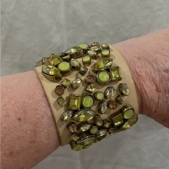 Betsey Johnson leather rhinestone massive bracelet 7.5” long 2” wide amazing! - Picture 2 of 11